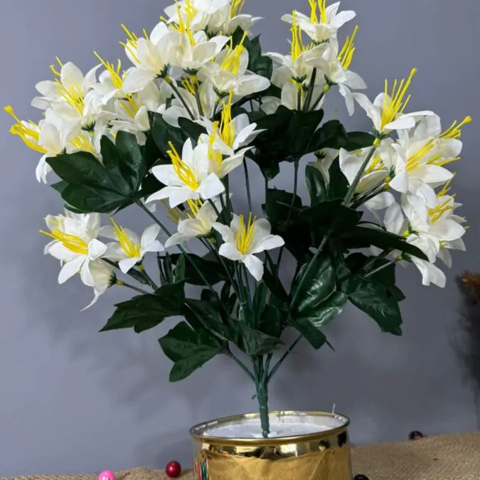 Artificial Jasmine flowers  yellow stamens bunche