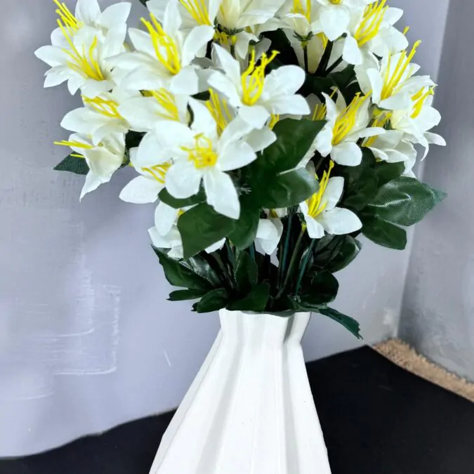 8-Inch 3D Plastic Vase with jasmine flowers