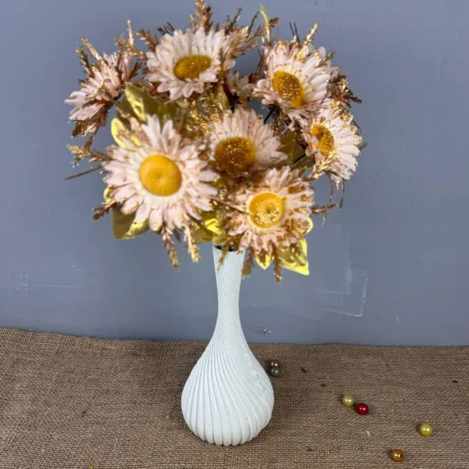 10 inch Bulb Ceramic Vase with sunflower